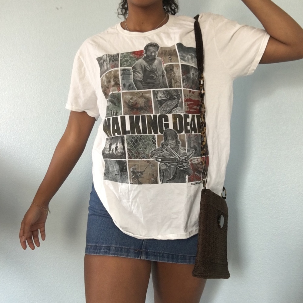Walking Dead white graphic tee - Picture 3 of 6